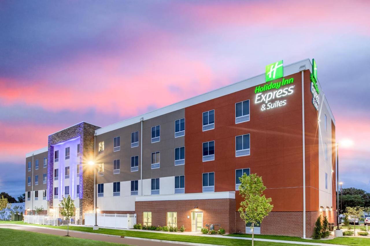 Holiday Inn Express & Suites - Ottawa, An Ihg Hotel Exterior photo